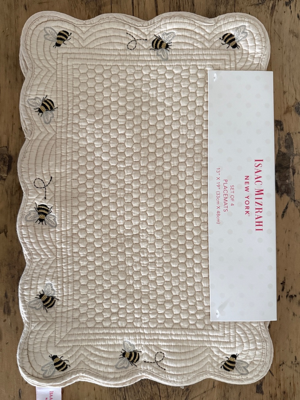 NWT Isaac Mizrahi New York Quilted Bee Placemats - Set of 4 Cream/White
